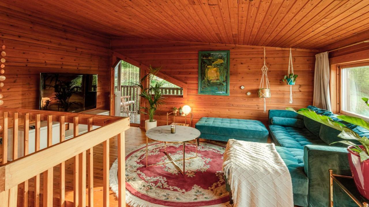 Blockhaus Eifelsteig W/ Kamin Garten & Feuerstelle Berndorf  المظهر الخارجي الصورة
